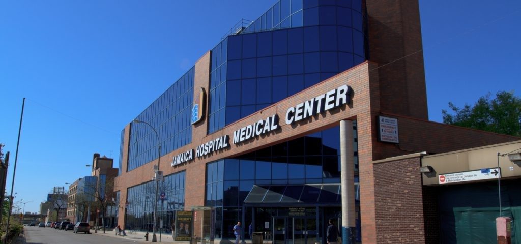 پیمانکار نما .کدام نما مناسب ساختمان پزشکان است؟