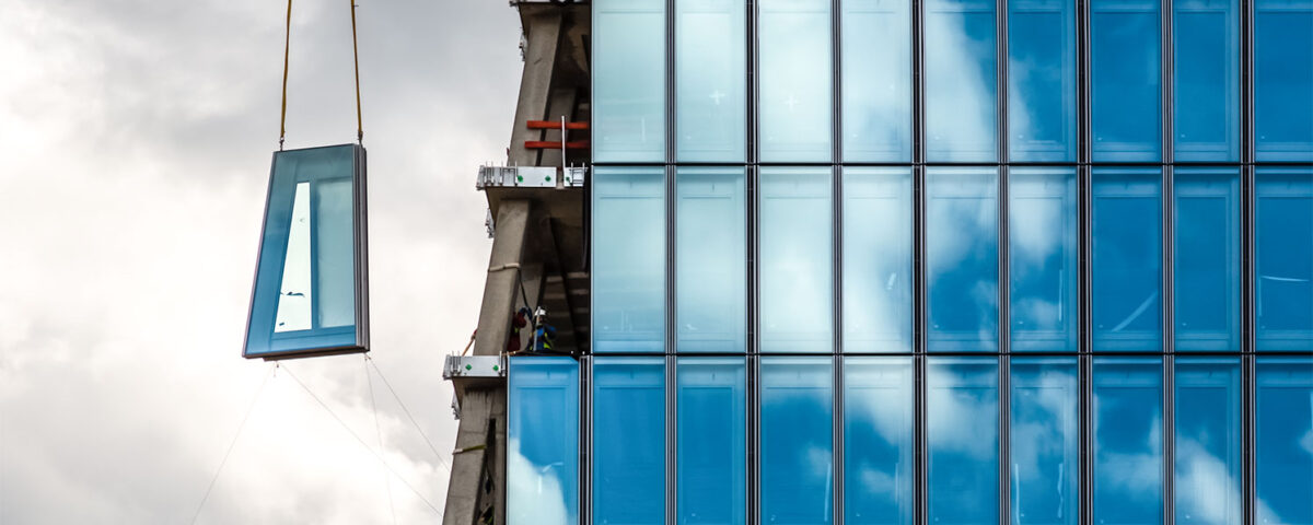 معایب کرتین وال